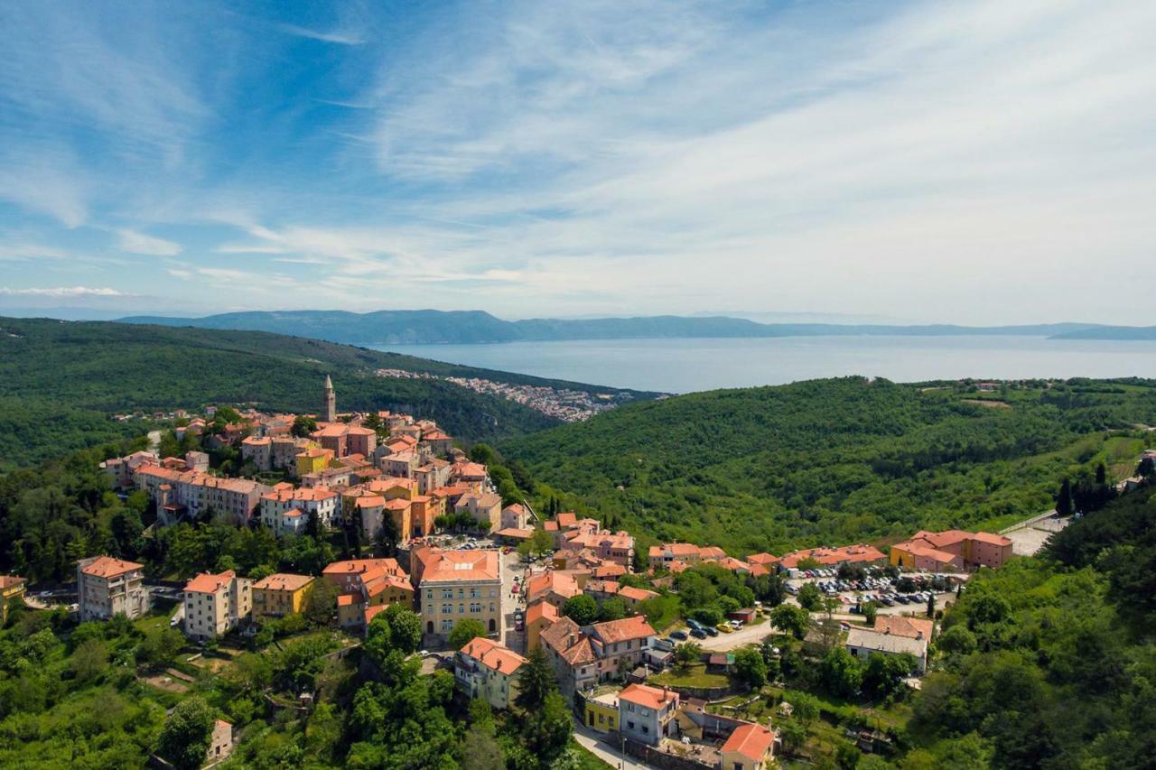 Apartman Branka Labin  Buitenkant foto