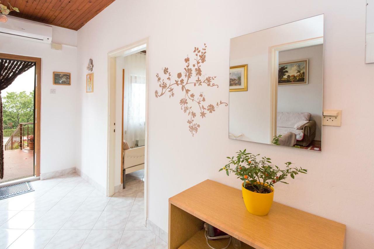 Apartman Branka Labin  Buitenkant foto