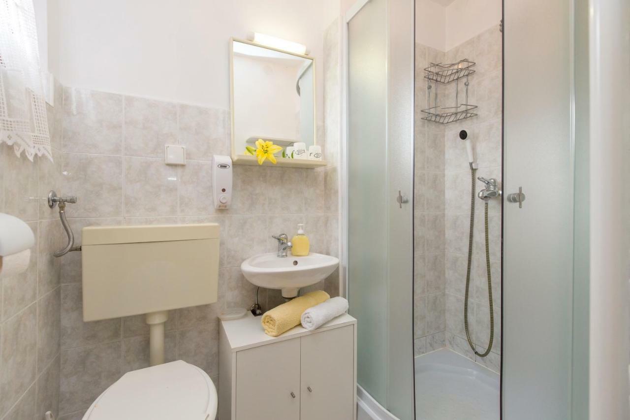 Apartman Branka Labin  Buitenkant foto