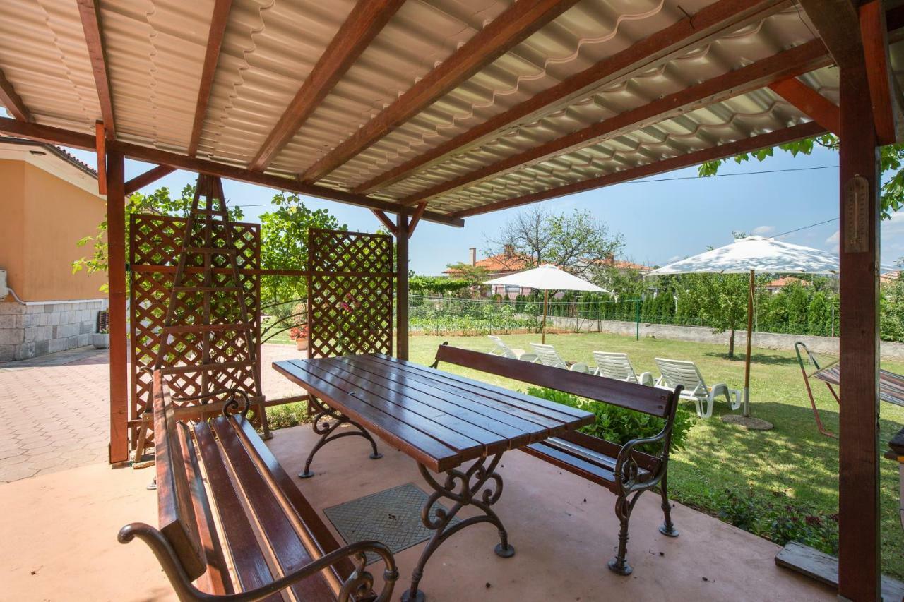 Apartman Branka Labin  Buitenkant foto